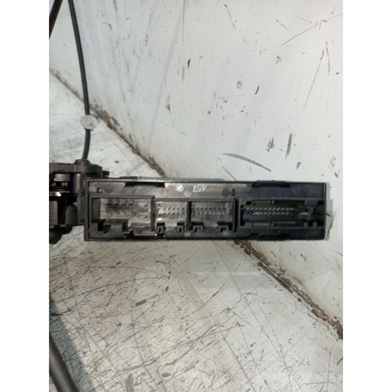 Recambio de elevalunas delantero izquierdo para audi a4 b6 (8e2) 2.5 tdi referencia OEM IAM 8E0837629  2001 4P