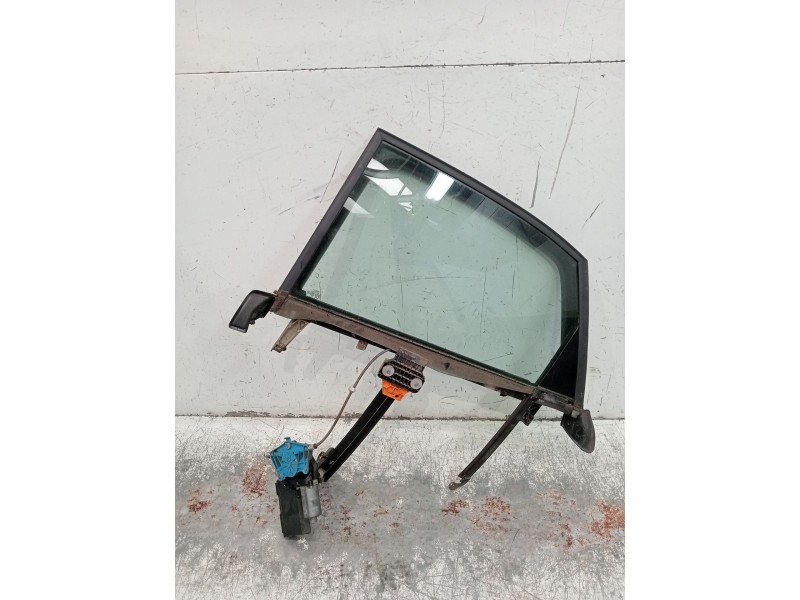 Recambio de elevalunas trasero izquierdo para audi a4 b6 (8e2) 2.5 tdi referencia OEM IAM 8E0839461A 844104642102 2001 4P