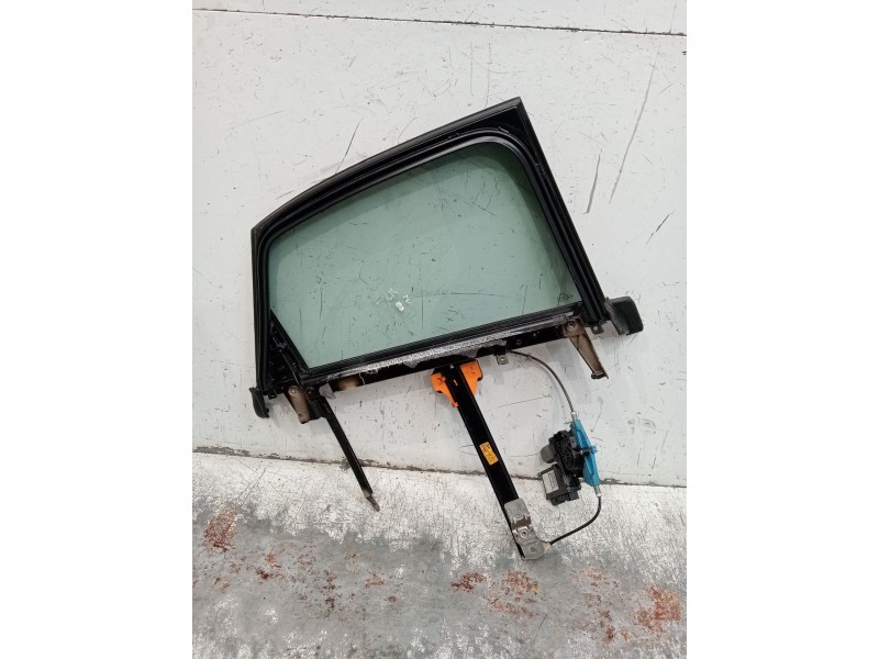 Recambio de elevalunas trasero izquierdo para audi a4 b6 (8e2) 2.5 tdi referencia OEM IAM 8E0839461A 844104642102 2001 4P