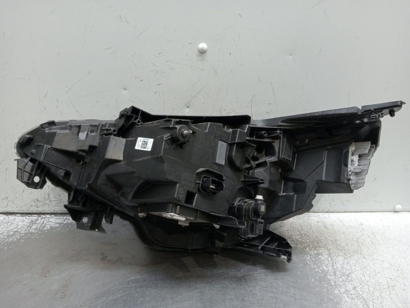 Recambio de faro derecho para renault clio v referencia OEM IAM 260104922R VER FOTOS 2019 LE20A6459