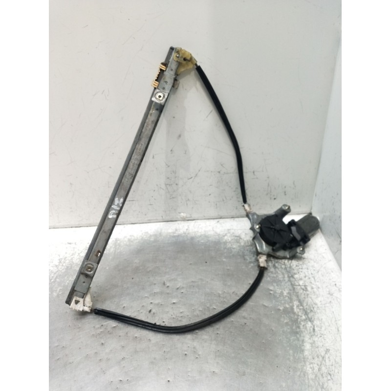 Recambio de elevalunas delantero izquierdo para renault clio ii (bb_, cb_) 1.2 (bb0a, bb0f, bb10, bb1k, bb28, bb2d, bb2h, cb0a,.