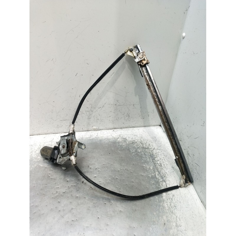 Recambio de elevalunas delantero izquierdo para renault clio ii (bb_, cb_) 1.2 (bb0a, bb0f, bb10, bb1k, bb28, bb2d, bb2h, cb0a,.