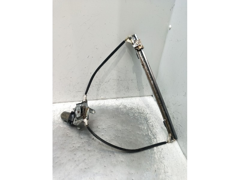 Recambio de elevalunas delantero izquierdo para renault clio ii (bb_, cb_) 1.2 (bb0a, bb0f, bb10, bb1k, bb28, bb2d, bb2h, cb0a,.