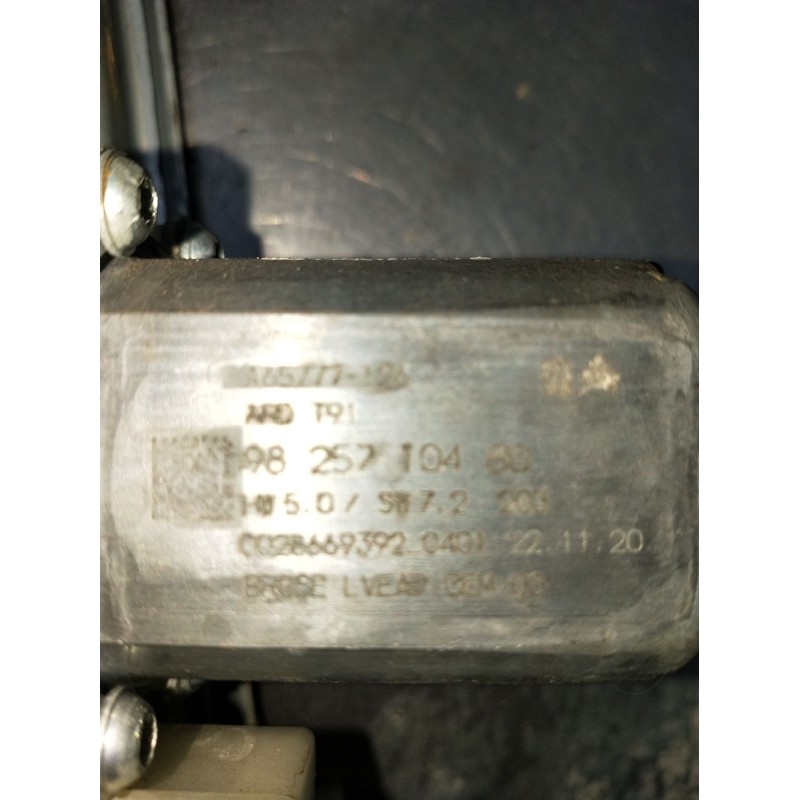 Recambio de elevalunas trasero derecho para peugeot 308 ii (lb_, lp_, lw_, lh_, l3_) 1.5 bluehdi 130 referencia OEM IAM 98257104