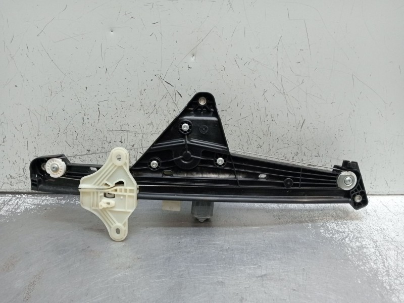 Recambio de elevalunas delantero izquierdo para renault clio v referencia OEM IAM 807216723R 5P 2019