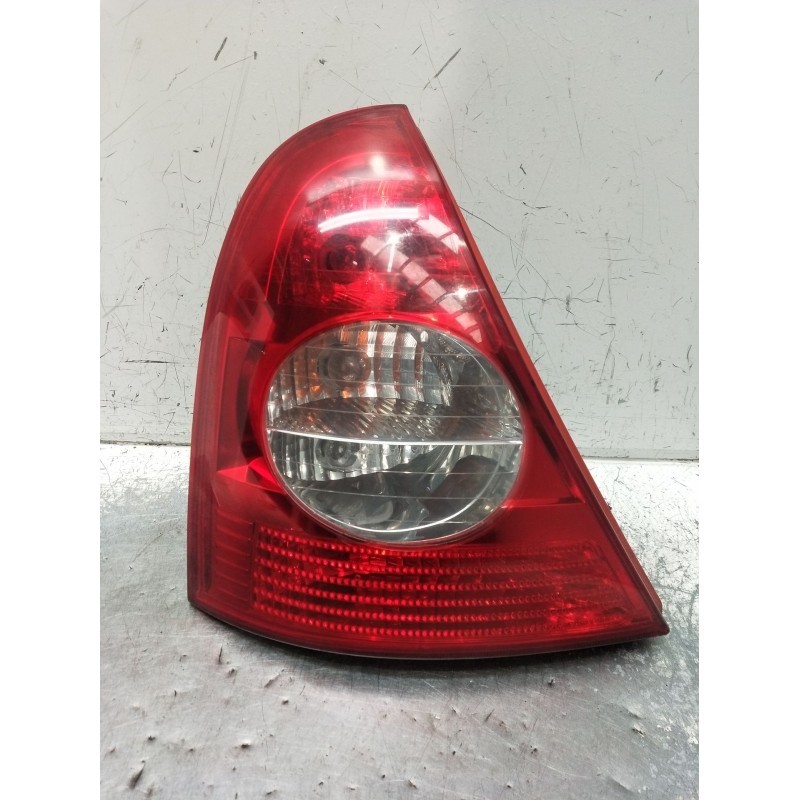 Recambio de piloto trasero izquierdo para renault clio ii (bb_, cb_) 1.2 (bb0a, bb0f, bb10, bb1k, bb28, bb2d, bb2h, cb0a,... ref