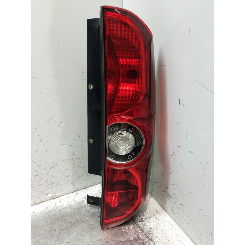 Recambio de piloto trasero derecho para fiat doblo cargo (263_) 1.3 d multijet referencia OEM IAM 02037299900010  2010