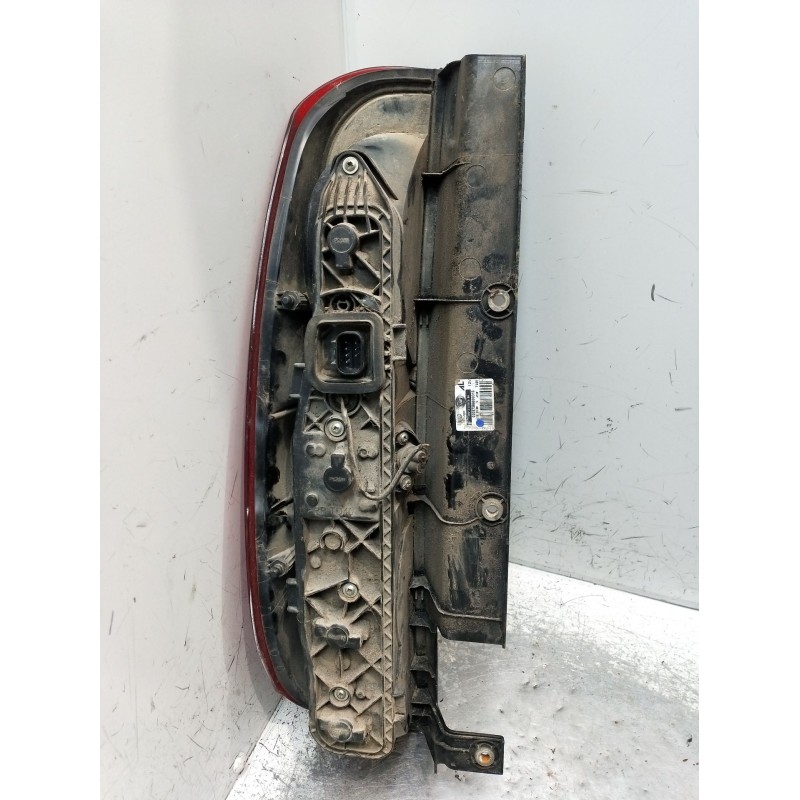 Recambio de piloto trasero derecho para fiat doblo cargo (263_) 1.3 d multijet referencia OEM IAM 02037299900010  2010