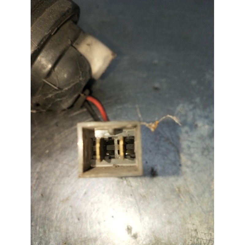 Recambio de faro antiniebla derecho para renault clio ii (bb_, cb_) 1.2 (bb0a, bb0f, bb10, bb1k, bb28, bb2d, bb2h, cb0a,... refe