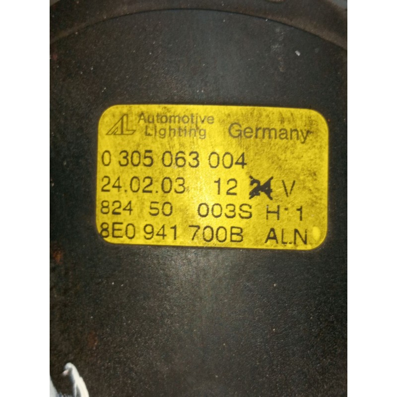 Recambio de faro antiniebla derecho para audi a4 b6 (8e2) 2.5 tdi referencia OEM IAM 0305063004 8E0941700B 2001