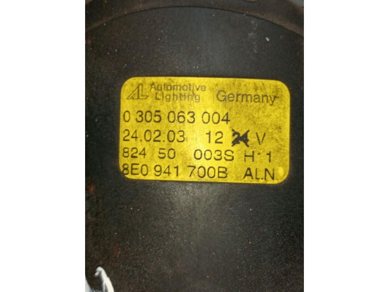 Recambio de faro antiniebla derecho para audi a4 b6 (8e2) 2.5 tdi referencia OEM IAM 0305063004 8E0941700B 2001