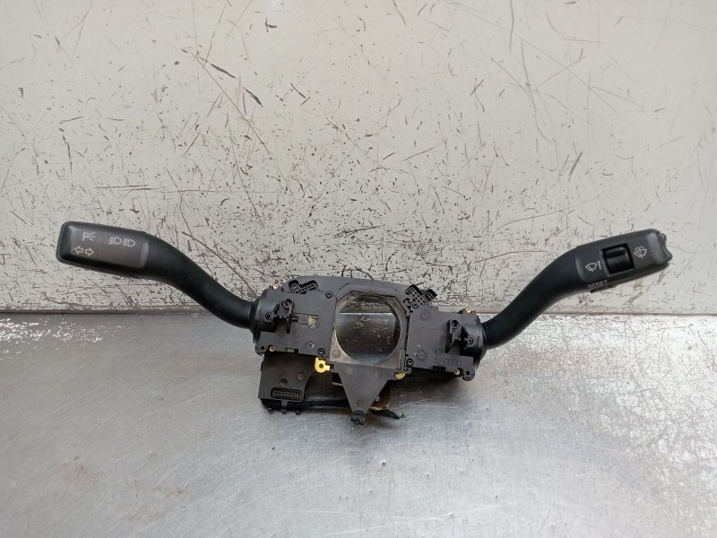 Recambio de mando luces para audi a4 b6 (8e2) 2.5 tdi referencia OEM IAM O105114403 8E0953549F 2001