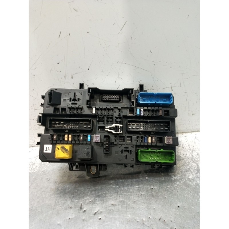 Recambio de caja reles / fusibles para opel astra h gtc (a04) 1.9 cdti (l08) referencia OEM IAM 5DK00866933 13222173 2004
