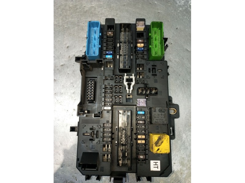 Recambio de caja reles / fusibles para opel astra h gtc (a04) 1.9 cdti (l08) referencia OEM IAM 5DK00866933 13222173 2004