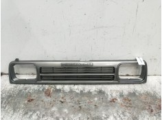 Recambio de rejilla delantera para daihatsu feroza 1.6 referencia OEM IAM   1988