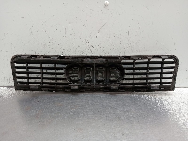 Recambio de rejilla delantera para audi a4 b6 (8e2) 2.5 tdi referencia OEM IAM   2001
