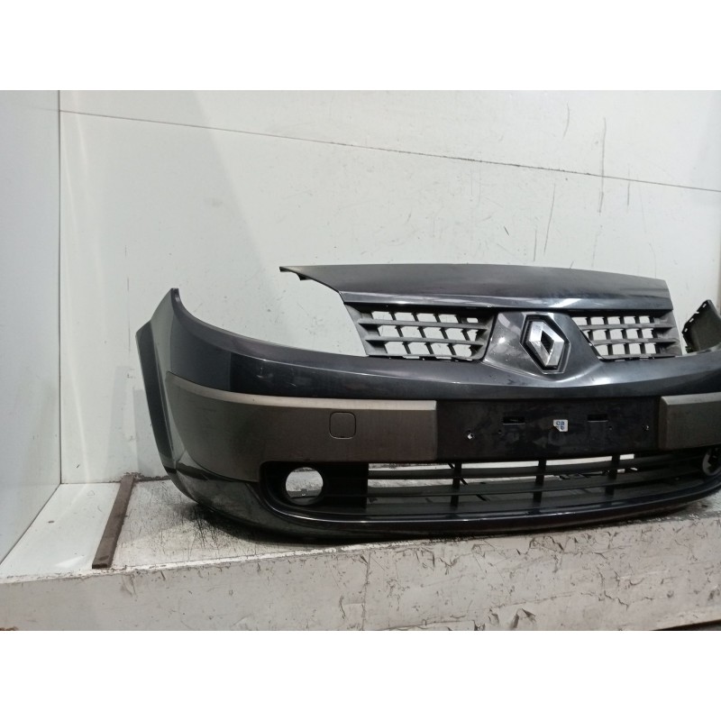 Recambio de paragolpes delantero para renault scénic ii (jm0/1_) 1.9 dci (jm0g, jm12, jm1g, jm2c) referencia OEM IAM  VER FOTOS 