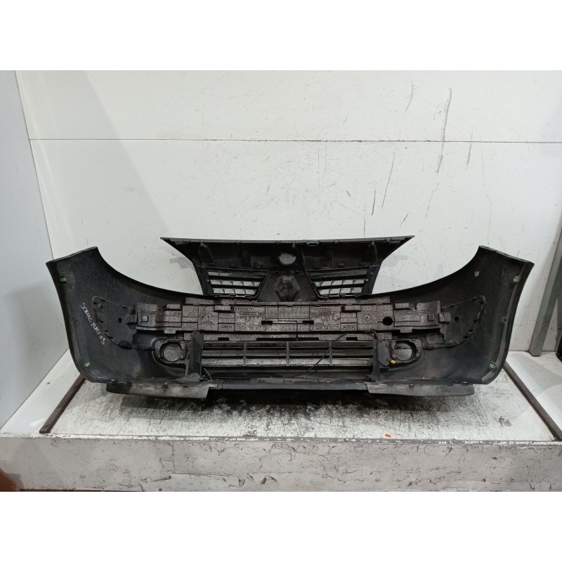 Recambio de paragolpes delantero para renault scénic ii (jm0/1_) 1.9 dci (jm0g, jm12, jm1g, jm2c) referencia OEM IAM  VER FOTOS 