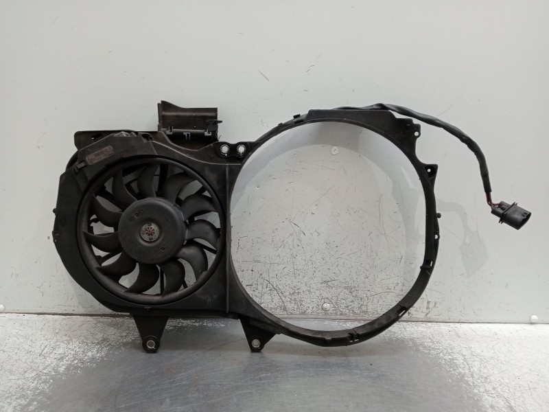 Recambio de electroventilador para audi a4 b6 (8e2) 2.5 tdi referencia OEM IAM 8E0121205T 873574E 2001