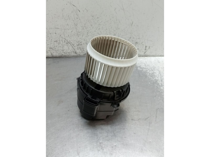 Recambio de motor calefaccion para renault clio v referencia OEM IAM DT116625160  2019
