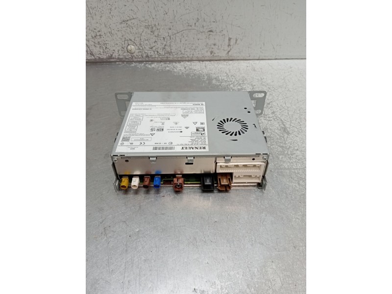 Recambio de sistema navegacion gps para renault clio v referencia OEM IAM 7503751322 259153546R 283C39022R 2019