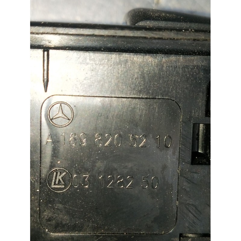 Recambio de mando elevalunas delantero derecho para mercedes-benz clase a (w169) a 160 cdi (169.006, 169.306) referencia OEM IAM