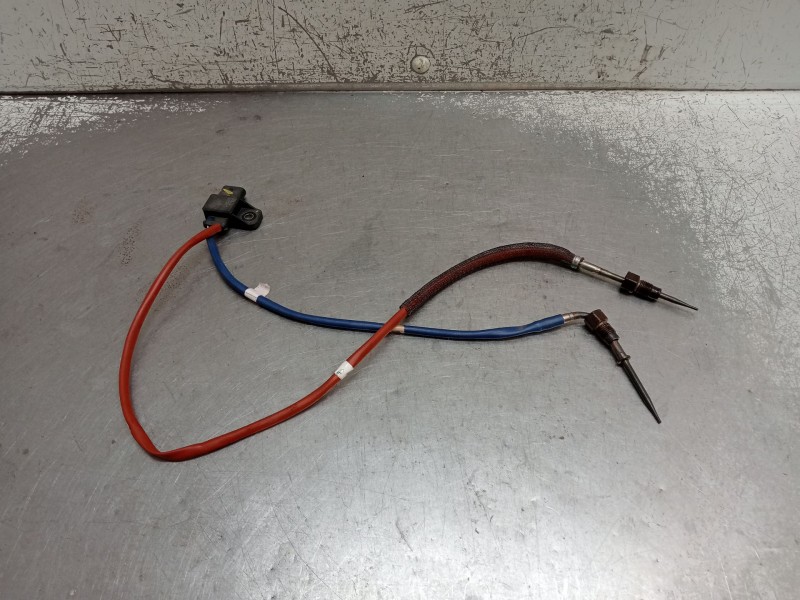 Recambio de sensor para renault clio v referencia OEM IAM 211331009393 226581040R 2019