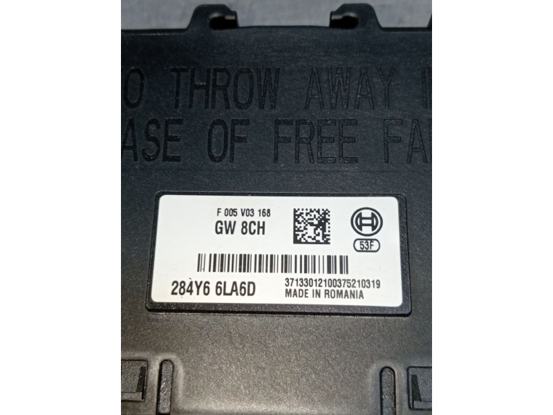Recambio de modulo electronico para renault clio v referencia OEM IAM 284Y66LA6D F005V03168 2019