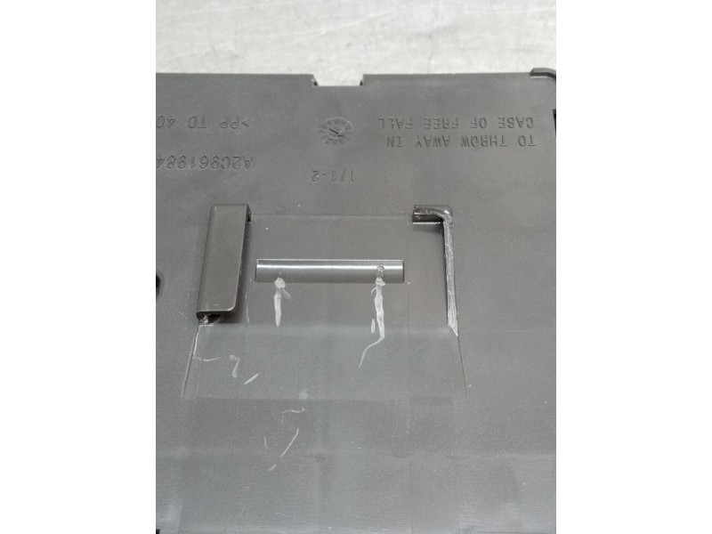 Recambio de modulo electronico para renault clio v referencia OEM IAM 285905585R A2C10657510 21231912782260 2019