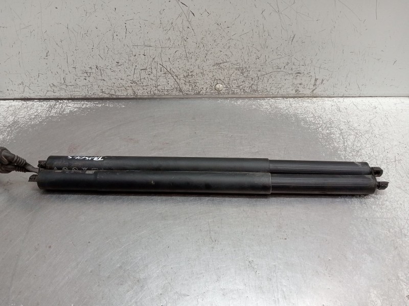 Recambio de amortiguadores maletero / porton para audi q3 (f3b) 35 tfsi referencia OEM IAM 83A827851F 20240911 193528 2024 ELECT