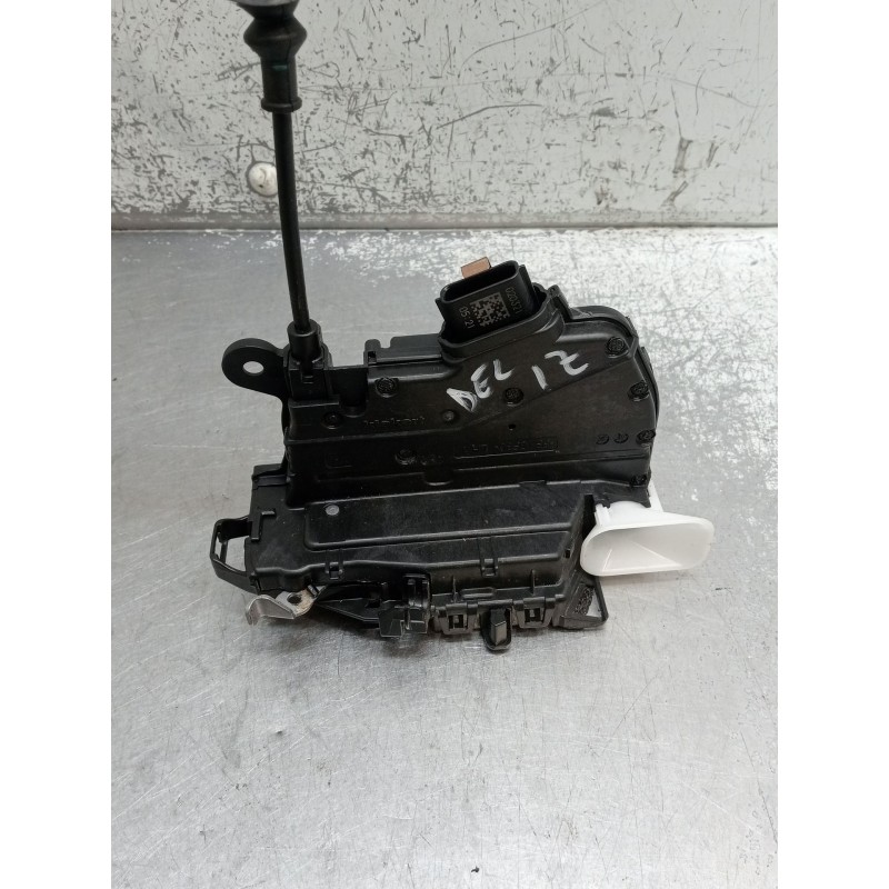 Recambio de motor cierre centralizado delantero izquierdo para renault clio v referencia OEM IAM 805032387R 40539134 2019 5P