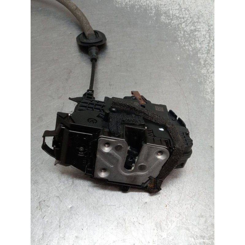 Recambio de motor cierre centralizado trasero derecho para renault clio v referencia OEM IAM 825007311R 40749134 2019 5P