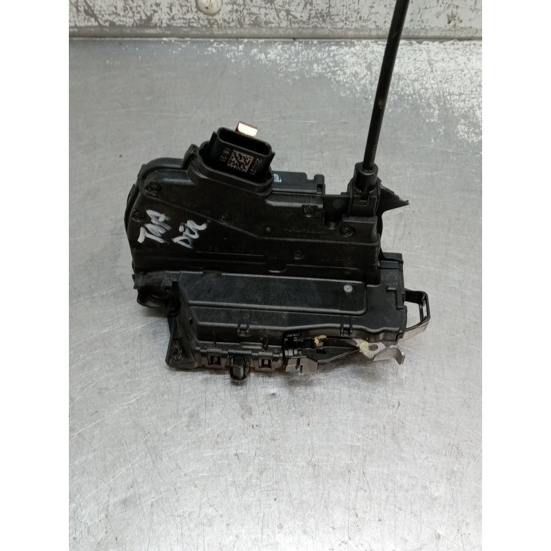 Recambio de motor cierre centralizado trasero derecho para renault clio v referencia OEM IAM 825007311R 40749134 2019 5P