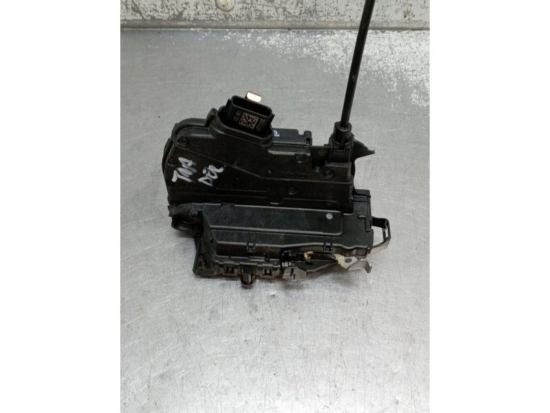 Recambio de motor cierre centralizado trasero derecho para renault clio v referencia OEM IAM 825007311R 40749134 2019 5P