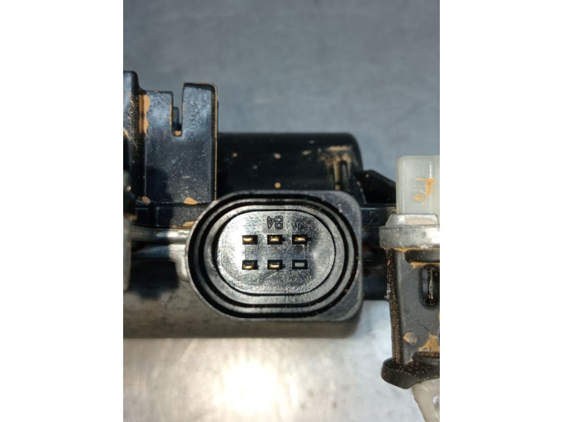 Recambio de motor cierre centralizado porton para audi q3 (f3b) 35 tfsi referencia OEM IAM 5TA827887C  2024 5P