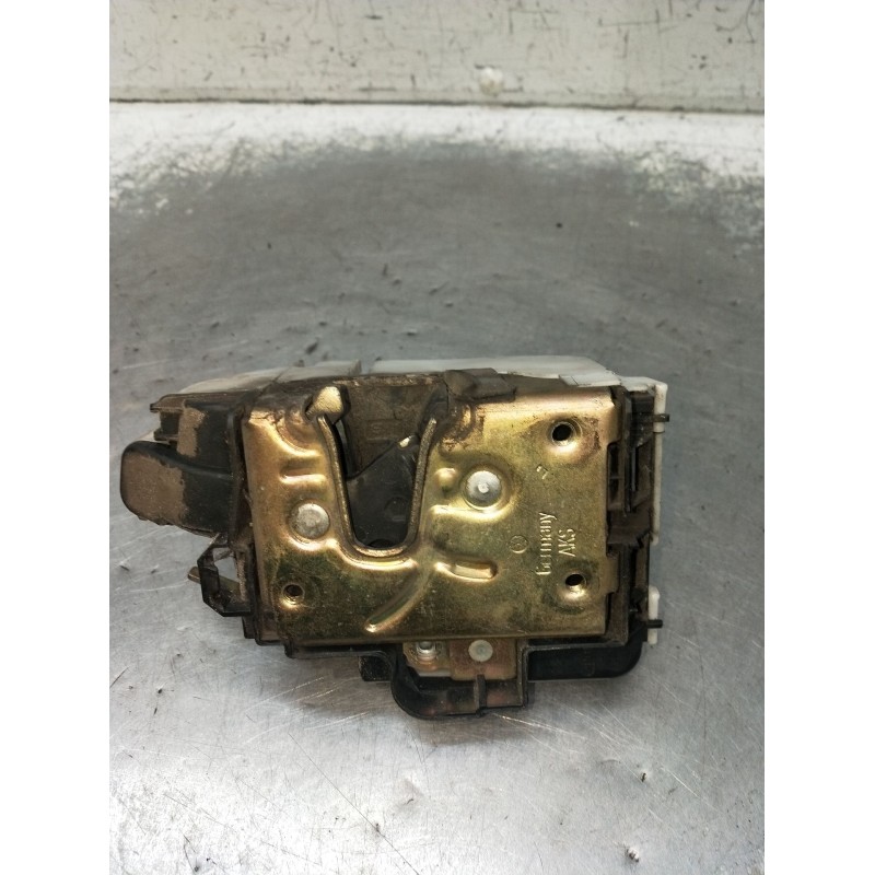 Recambio de motor cierre centralizado delantero izquierdo para seat ibiza ii (6k1) 1.9 tdi referencia OEM IAM 1HM862153 3P 1997