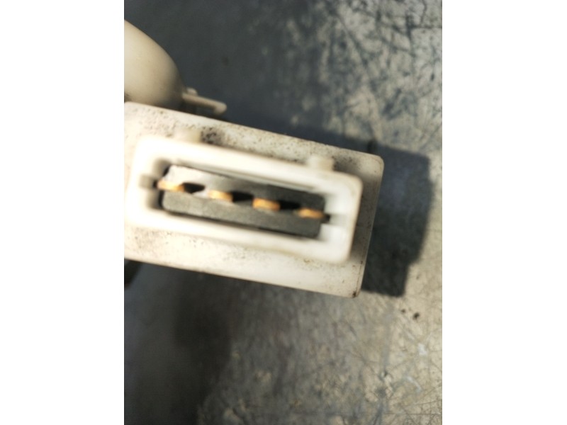 Recambio de motor cierre centralizado delantero izquierdo para seat ibiza ii (6k1) 1.9 tdi referencia OEM IAM 1HM862153 3P 1997