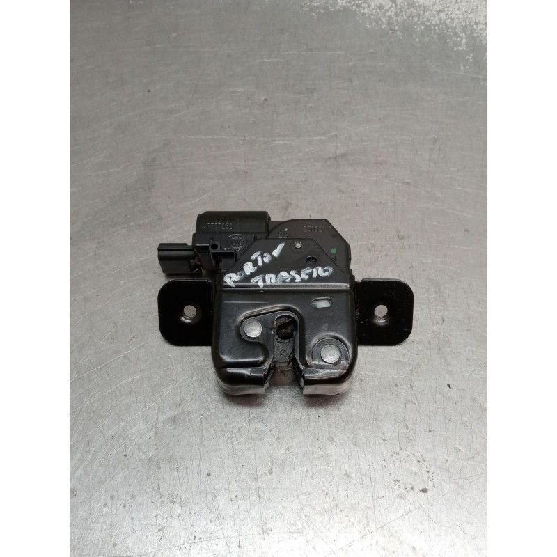 Recambio de motor cierre centralizado porton para renault clio v referencia OEM IAM 846304010R 40507258 2019 5P