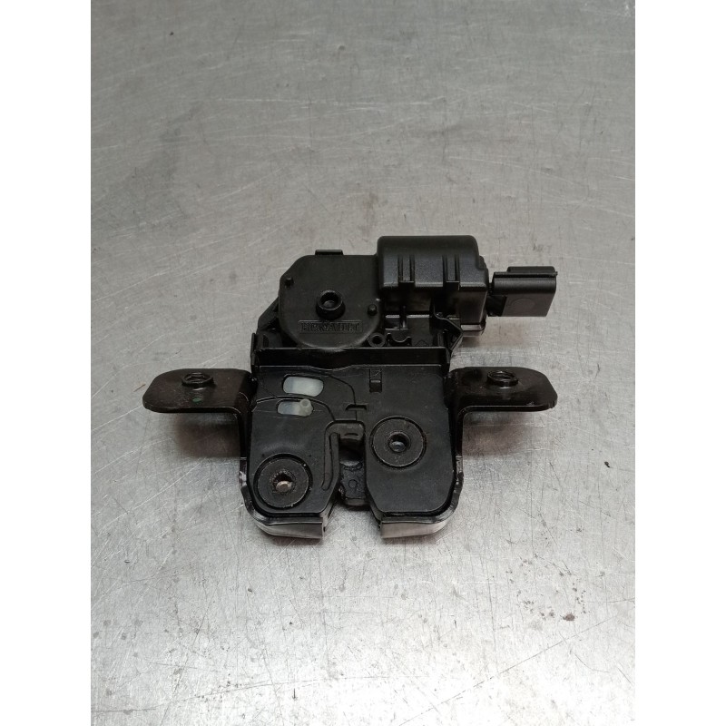 Recambio de motor cierre centralizado porton para renault clio v referencia OEM IAM 846304010R 40507258 2019 5P