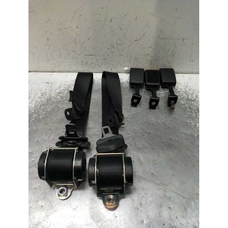 Recambio de juego cinturones trasero para opel astra h gtc (a04) 1.9 cdti (l08) referencia OEM IAM  3P 2004