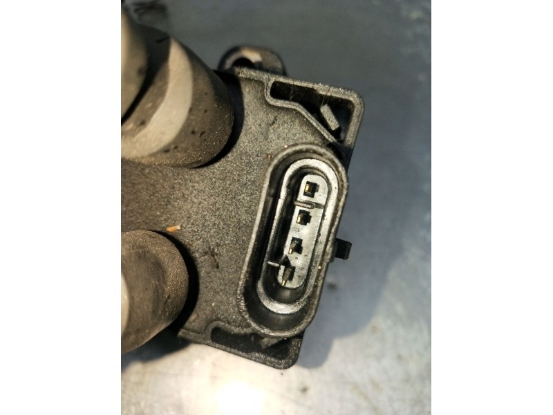 Recambio de bobina encendido para renault clio ii (bb_, cb_) 1.2 (bb0a, bb0f, bb10, bb1k, bb28, bb2d, bb2h, cb0a,... referencia 