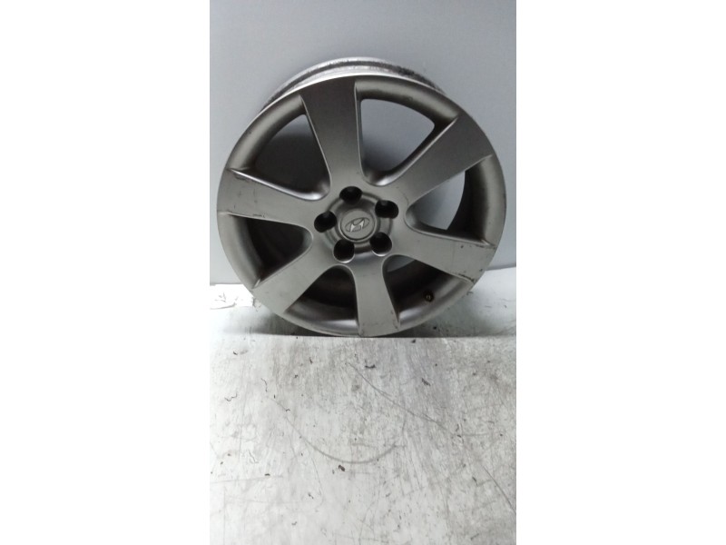 Recambio de juego llantas para hyundai santa fe (sm) 2.7 v6 cat referencia OEM IAM 7J18  
