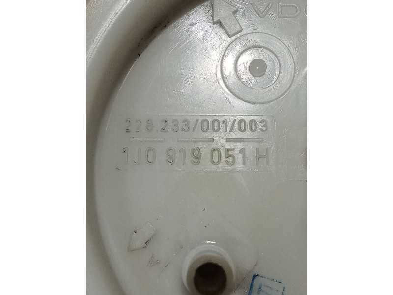 Recambio de bomba combustible para seat leon (1m1) 1.6 referencia OEM IAM 228233001003 1J0919051H 99