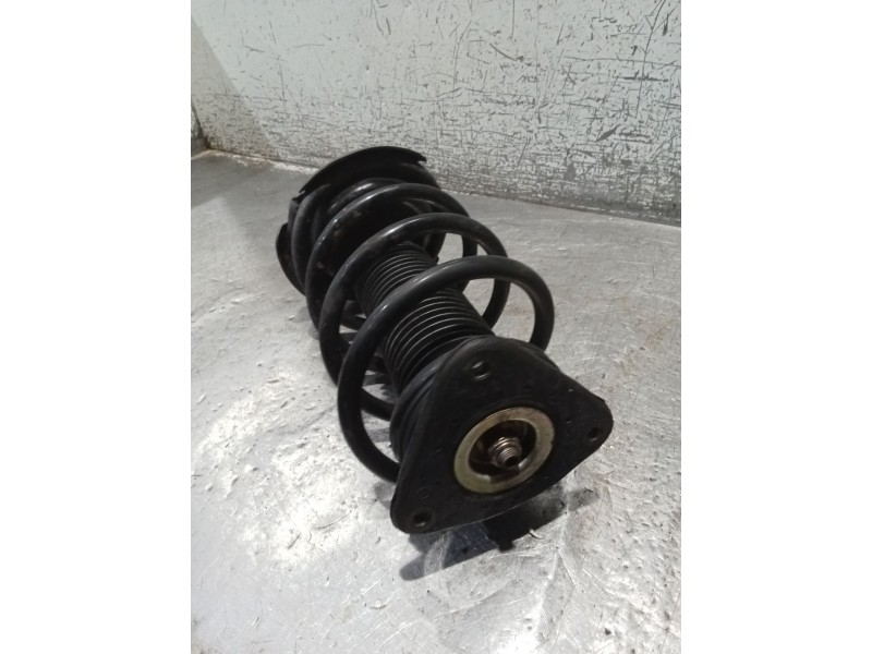 Recambio de amortiguador delantero izquierdo para ford focus c-max (dm2) 1.8 tdci referencia OEM IAM   03