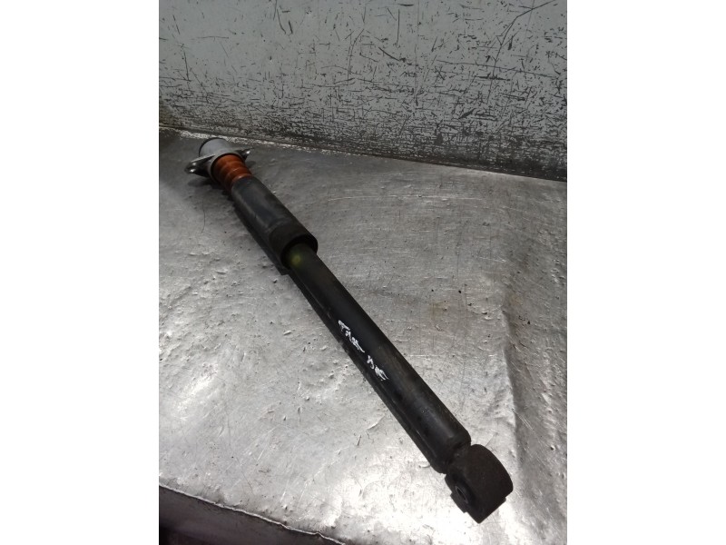 Recambio de amortiguador trasero derecho para seat leon (1m1) 1.6 referencia OEM IAM   99