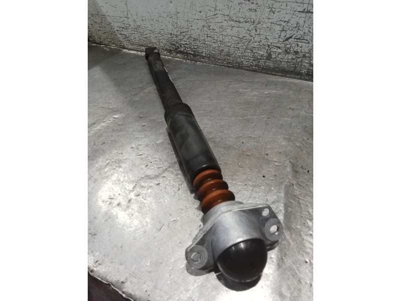 Recambio de amortiguador trasero derecho para seat leon (1m1) 1.6 referencia OEM IAM   99