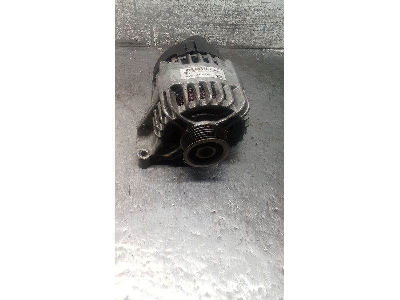 Recambio de alternador para fiat grande punto (199_) 1.4 16v (199bxg1b, 199axg1b) referencia OEM IAM 063377009010 105A 05