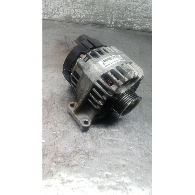 Recambio de alternador para fiat grande punto (199_) 1.4 16v (199bxg1b, 199axg1b) referencia OEM IAM 063377009010 105A 05