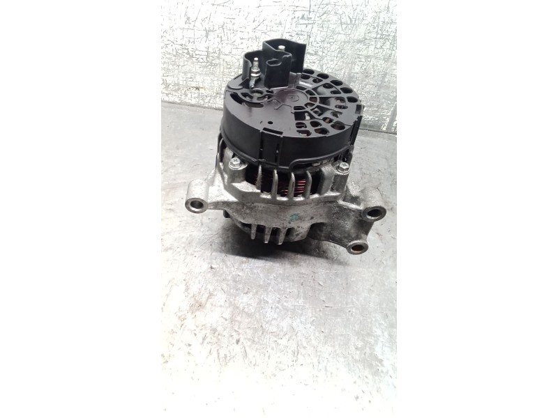 Recambio de alternador para fiat grande punto (199_) 1.4 16v (199bxg1b, 199axg1b) referencia OEM IAM 063377009010 105A 05