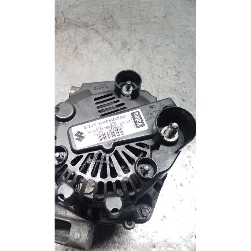 Recambio de alternador para suzuki swift iii (mz, ez) 1.3 ddis (rs 413d) referencia OEM IAM 3140085E00000 90A 05